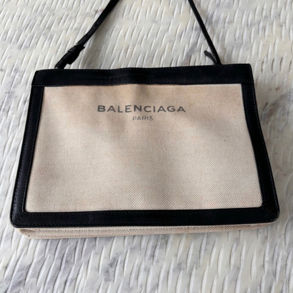 Authentic Balenciaga Cream Canvas Navy Leather Crossbody Pouch - Picture 2 of 8